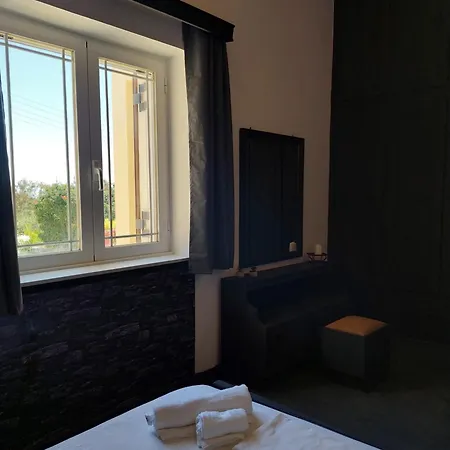 Mafilvi Panorama Apartment *